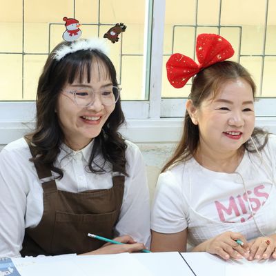 PND student are smiling while participating in Better Me Connect Day Workshop.