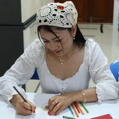 PND student are smiling while participating in Better Me Connect Day Workshop.